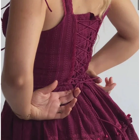 Wildrose and sparrow: The Fae Dress in Garnet 1x - Picture 3 of 4